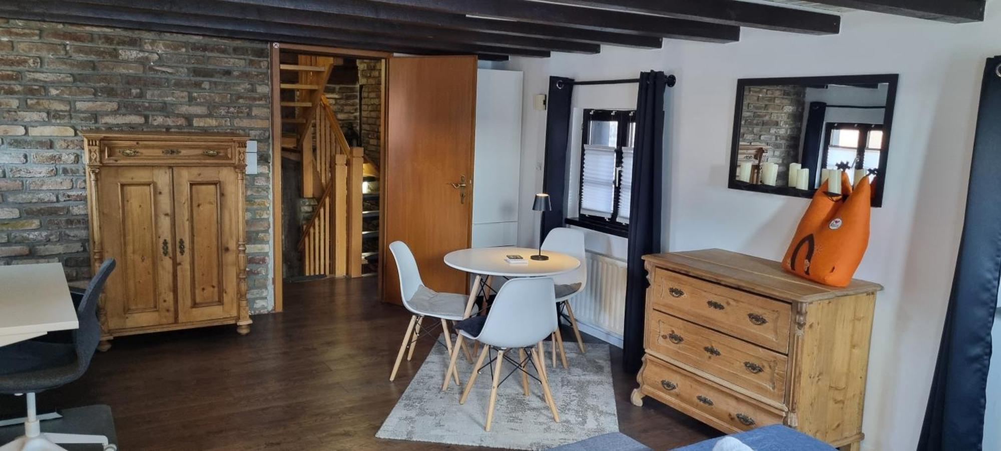 Vakantiehuis Altes Romantisches Fachwerkhaus In Rheinnaehe Auch Fuer Workation Geeignet Keulen
